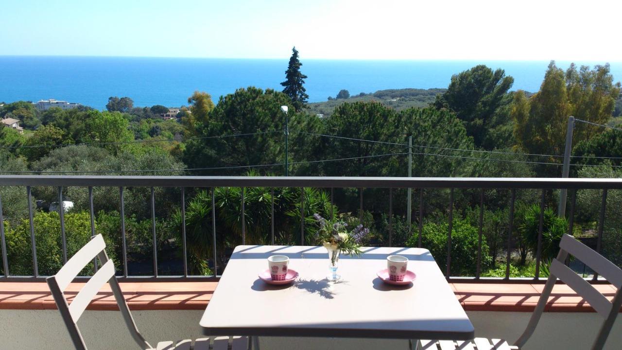 Bed and Breakfast Borgo Marinaro à Marina di Camerota Extérieur photo